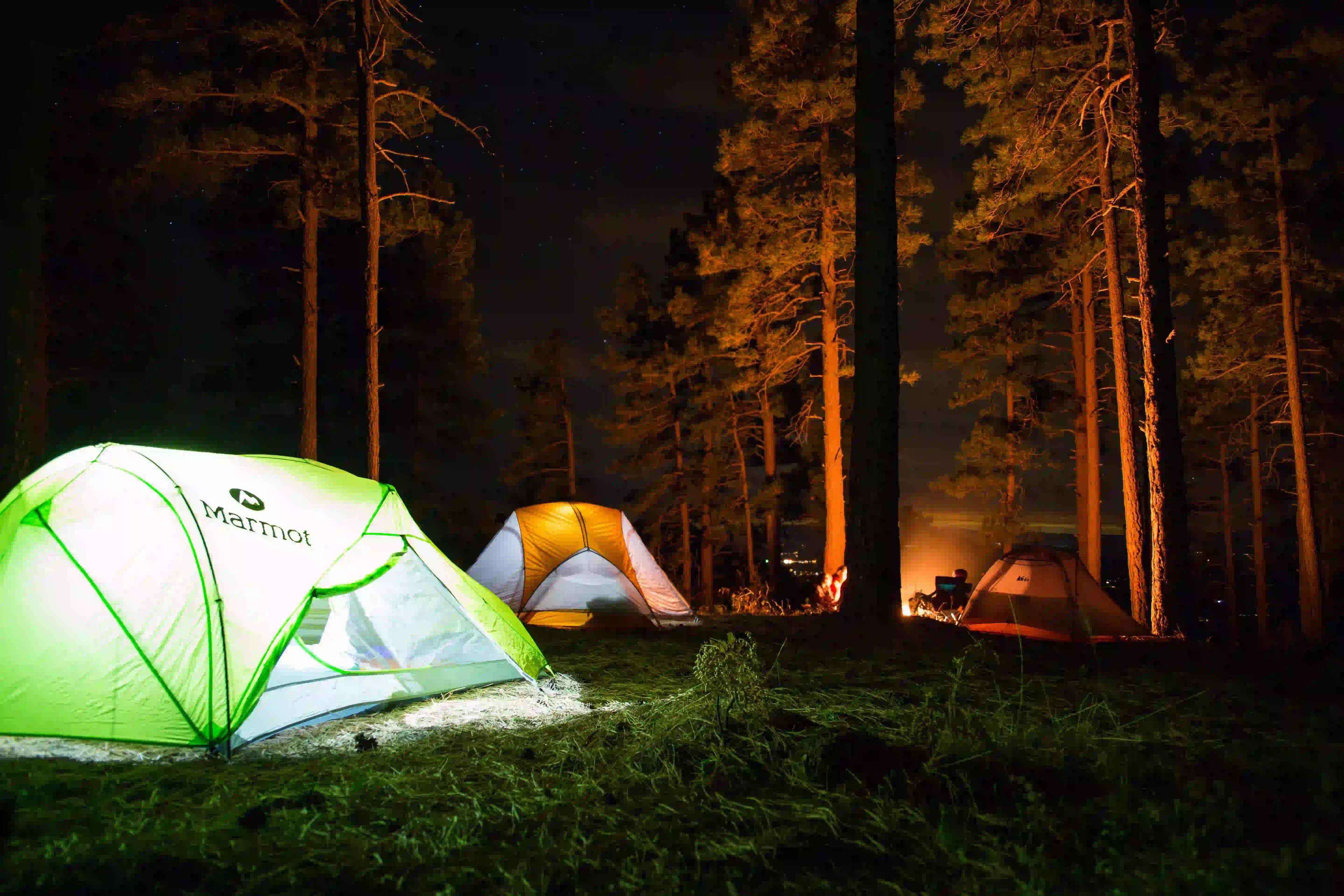 riverside camp in rishikesh night
