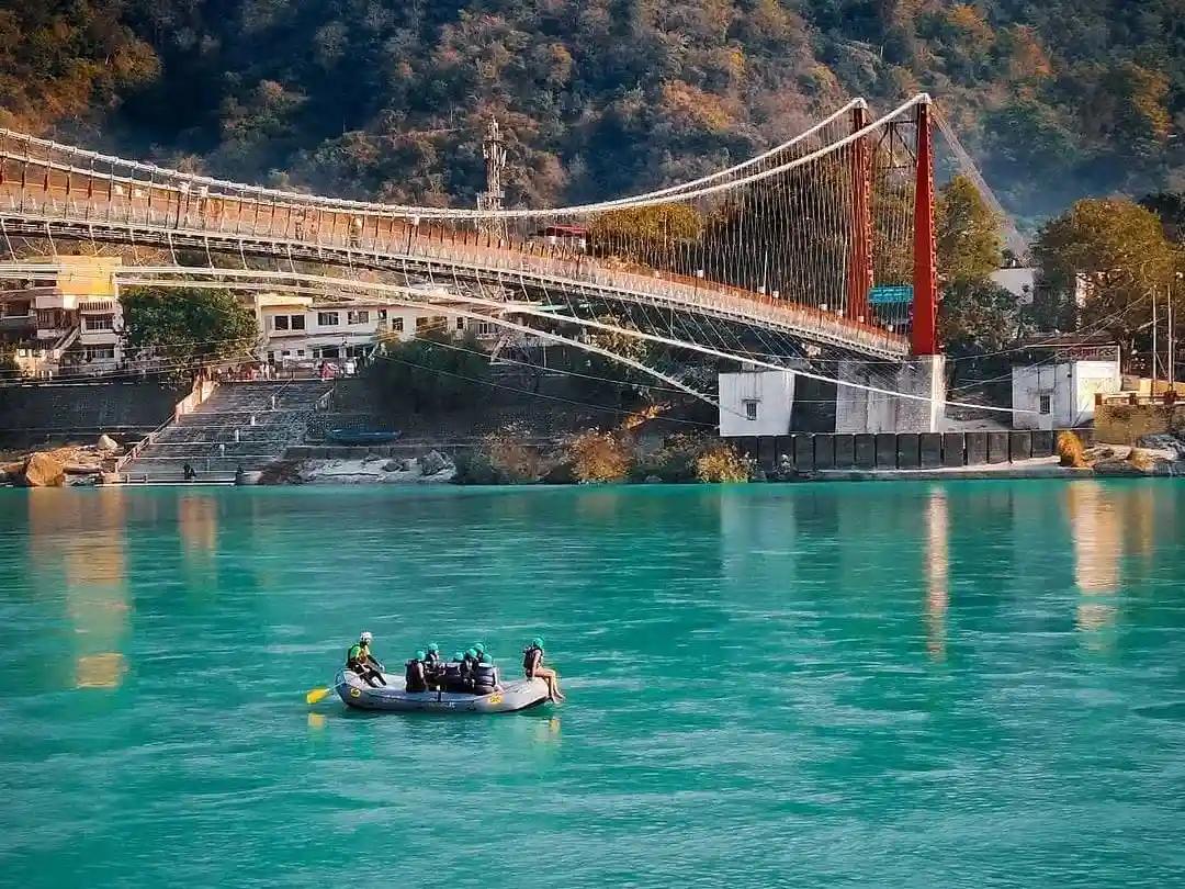 Weekend rishkesh rafting trip