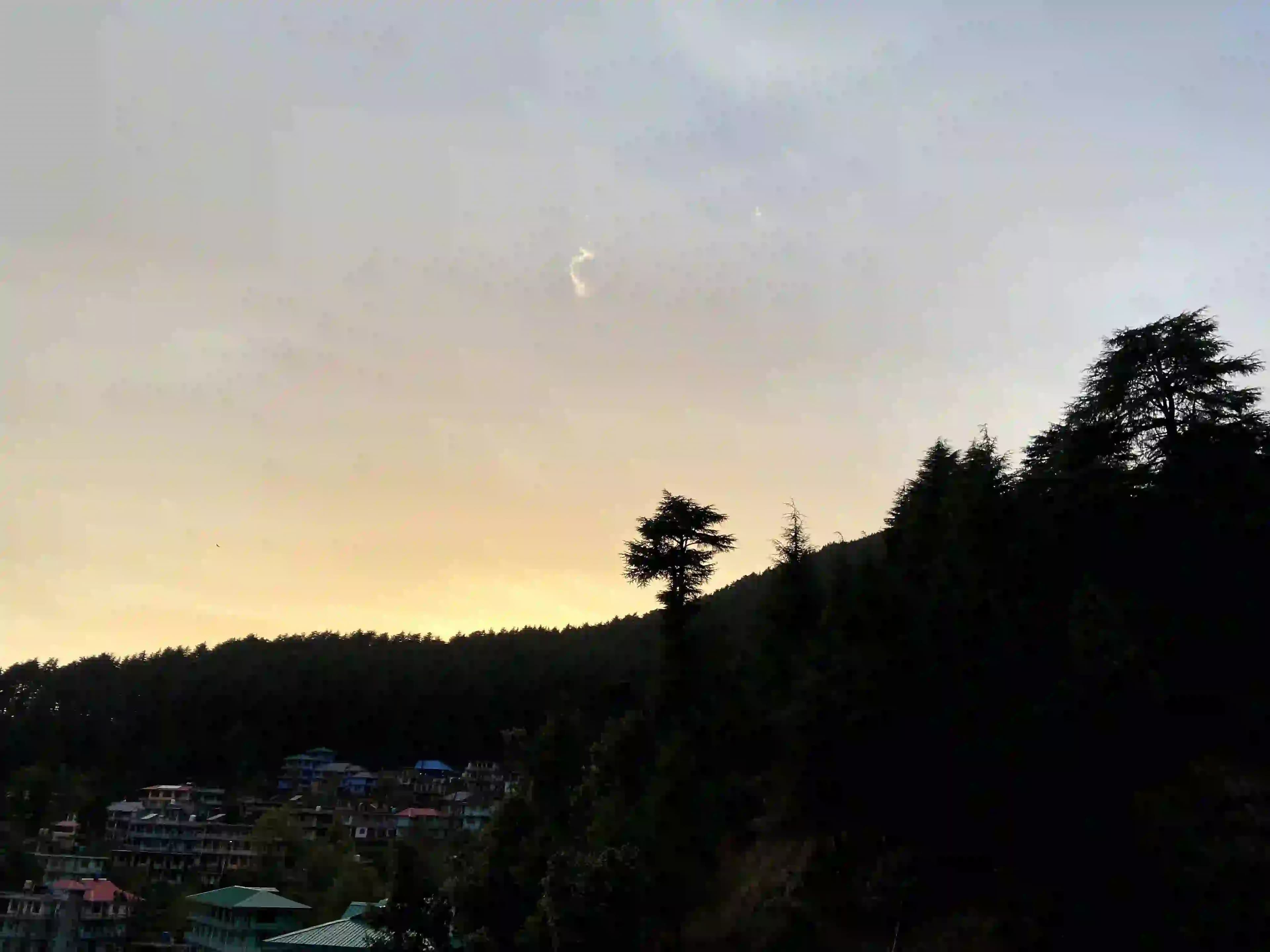 sunset in manali view